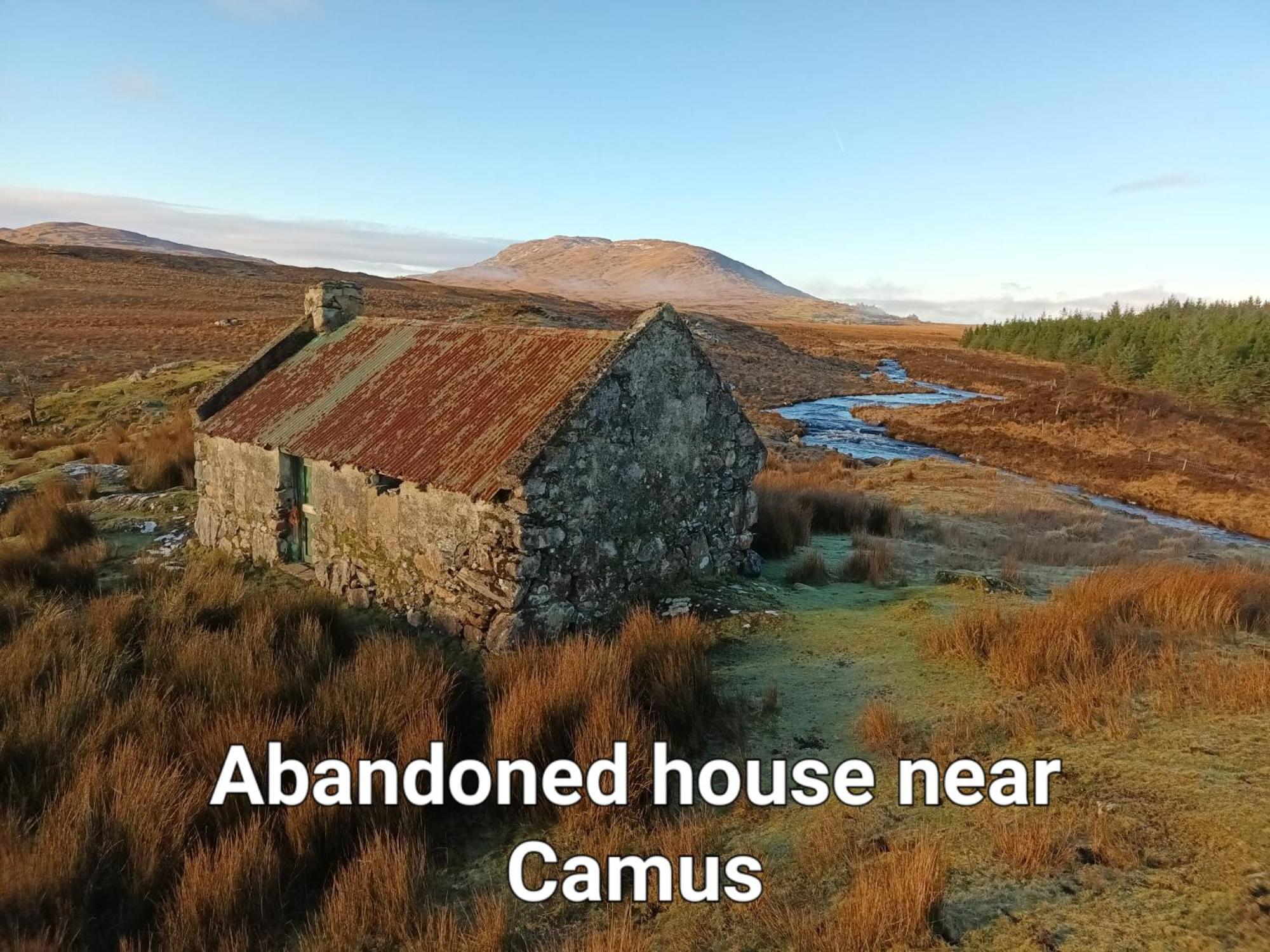Connemara Lake View Apartment Camus Eighter Exterior photo